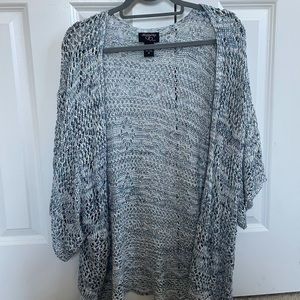 Blue Short sleeve sweater/kimono